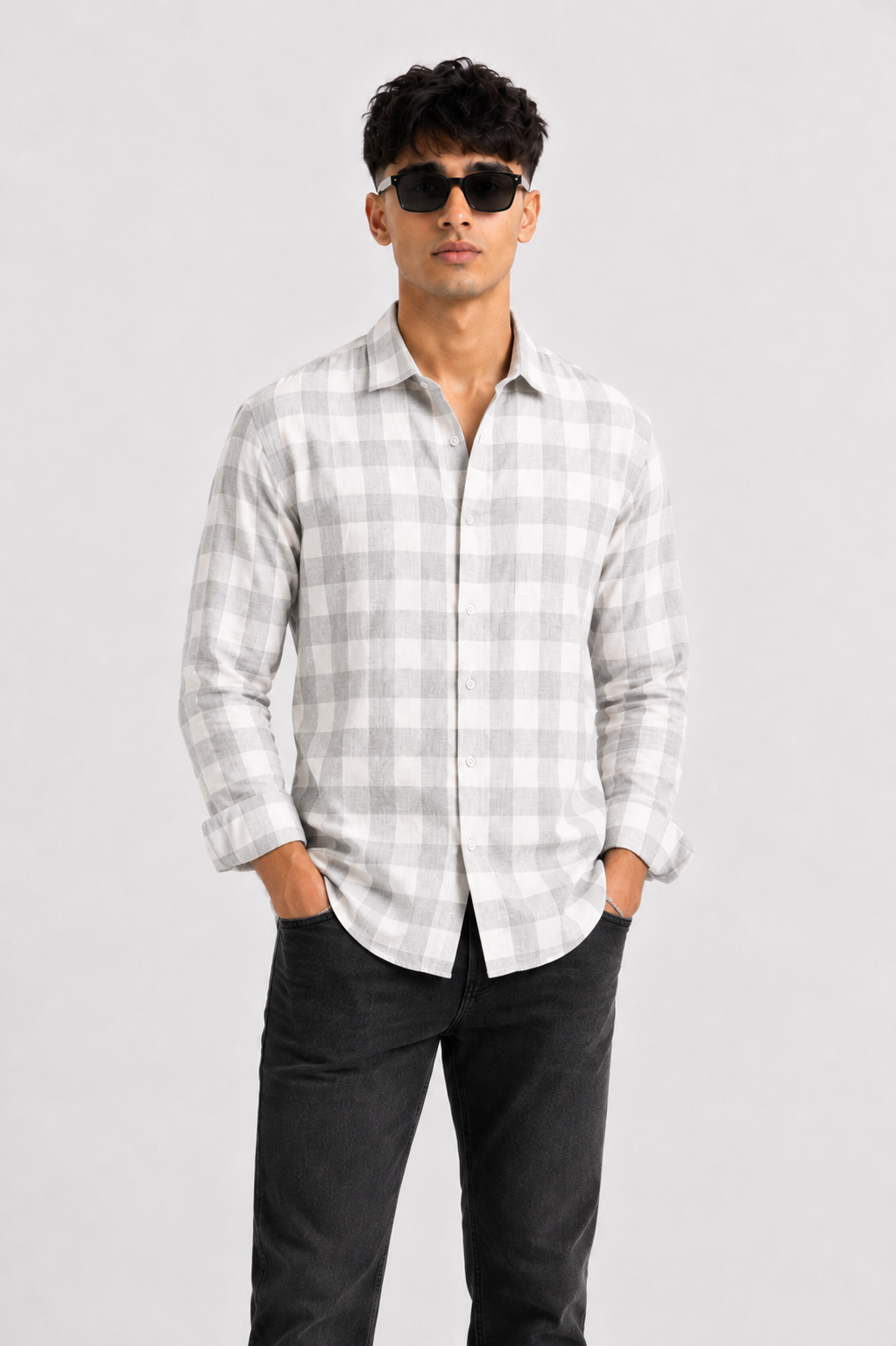Men's Grey & White Checked Cotton Blend Full Sleeve Casual Shirt